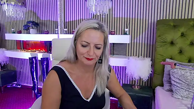 LadyTouch webcam