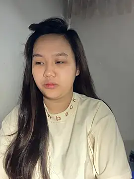 Almira6868 webcam