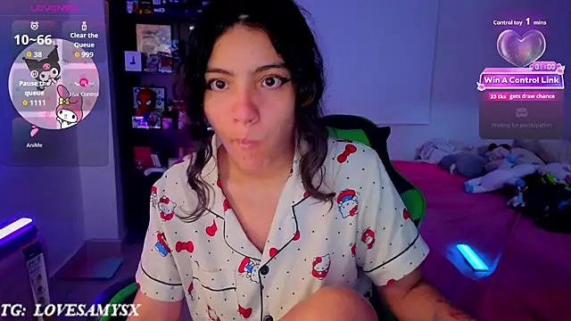 Lovelyamyy webcam