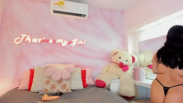 EVANGELIINE_21 live sex cam