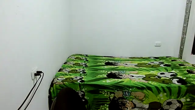estefania224 webcam