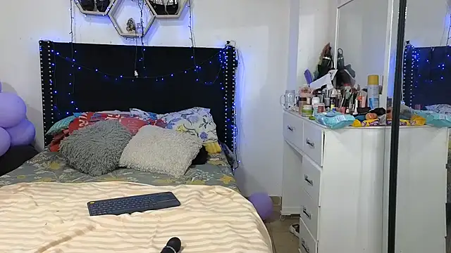 charlotte_077 webcam