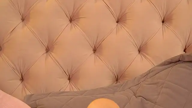 MilanaBalmain webcam
