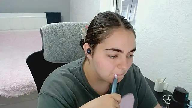 kitsune_8 webcam