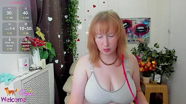 Tata_foxy_x webcam