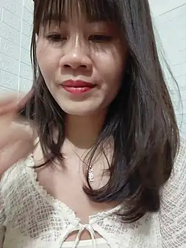 Singlemom69xx webcam