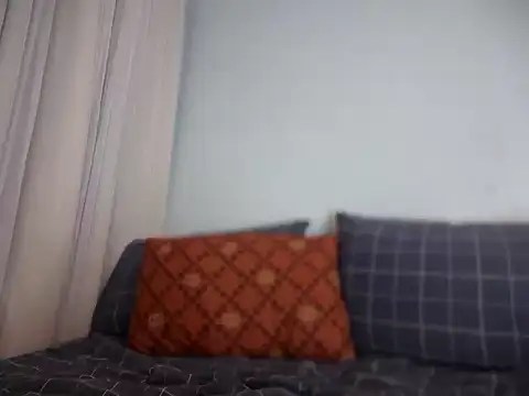 chanel_heart webcam