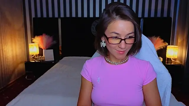 GracefulMichelle webcam