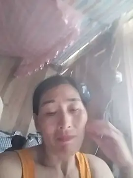lris-Beauty77 webcam