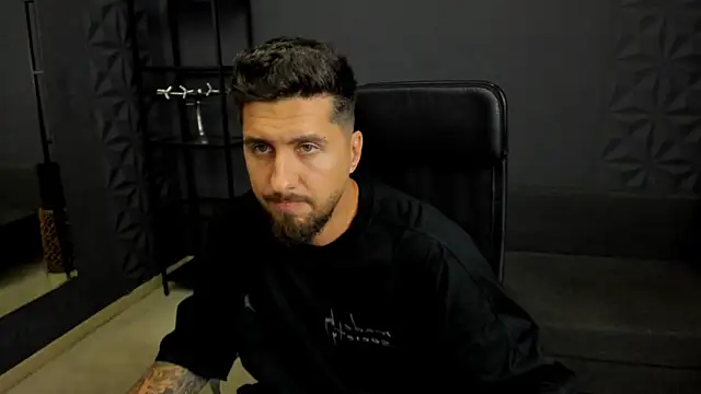 LoganStroud webcam