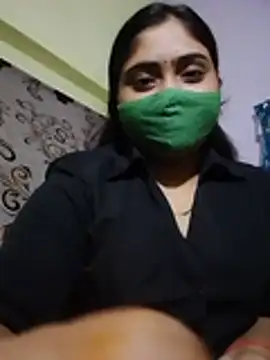 SHALINI_012 webcam