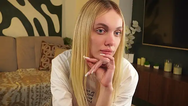 MarietteSolina webcam