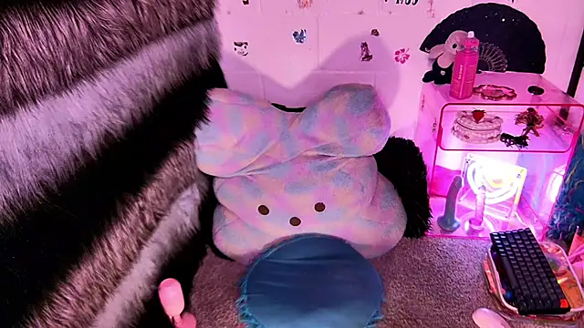SweetLaumina webcam