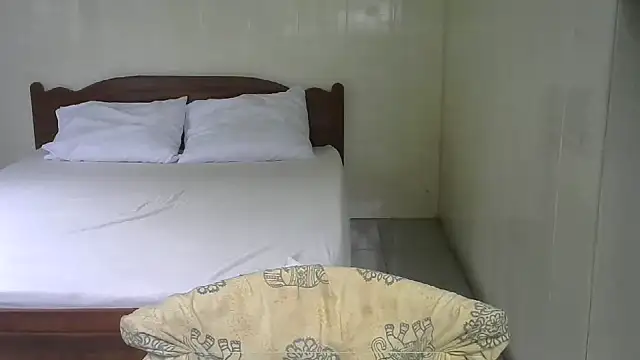 HotHunkHarry webcam