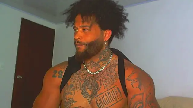 ragnar0825 webcam