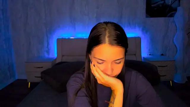 AlexaBarkley webcam