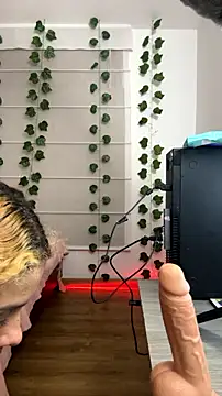 Sarabubbie webcam