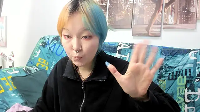 Cute__Kiko webcam