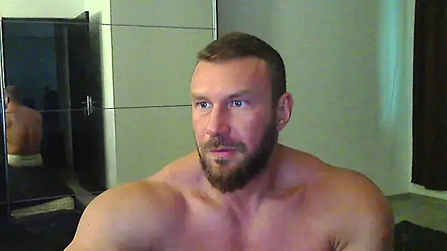 muscularkevin webcam