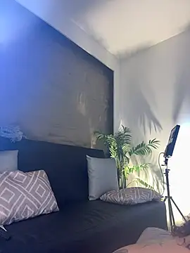 Isa__Blanc webcam