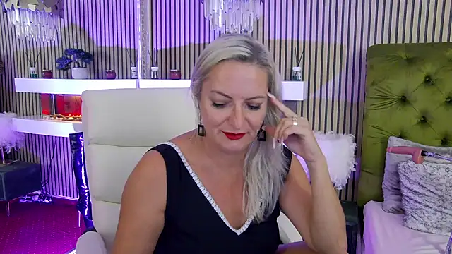 LadyTouch webcam