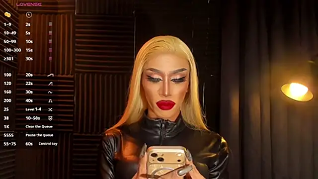 limitlessgoddes_mistress webcam