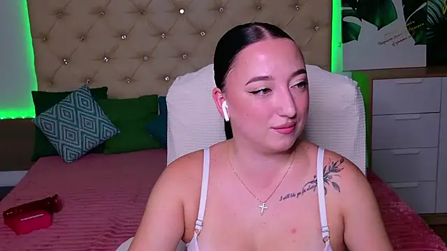 AVA_MAXIMUS webcam