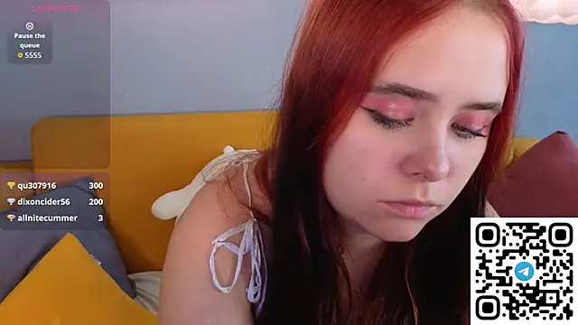 Alis_Platt live cam on StripChat