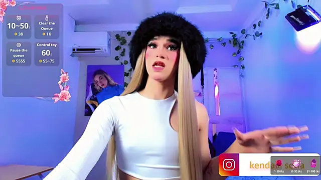 Sophiaa_doll_ webcam