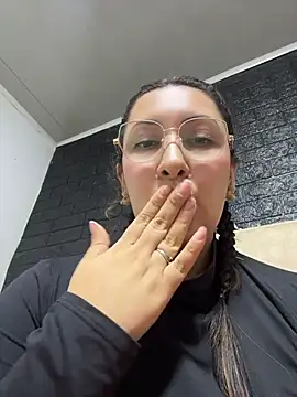 KittyObsession webcam