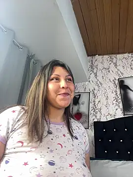 Larissa_Antonella webcam