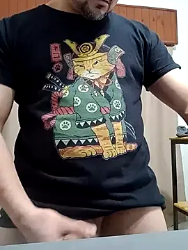Bradd_32 webcam