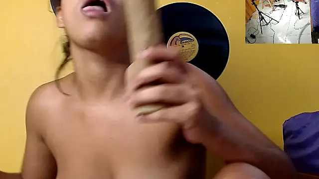 lilithevil32 webcam