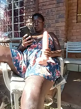 DarkQueen_94 webcam