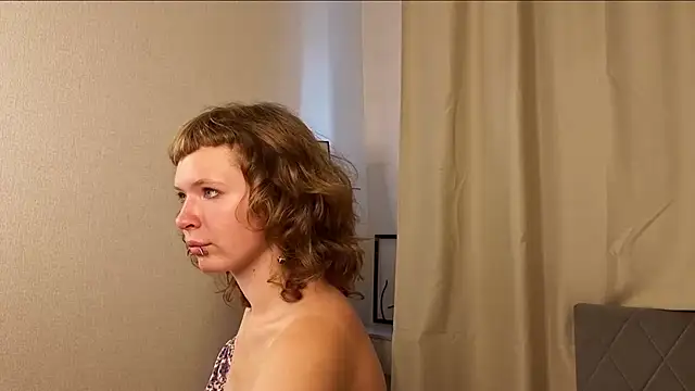 VioletDesiree webcam