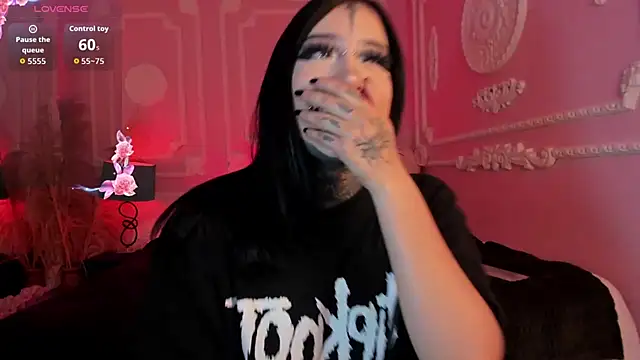 Kat_VonDe webcam