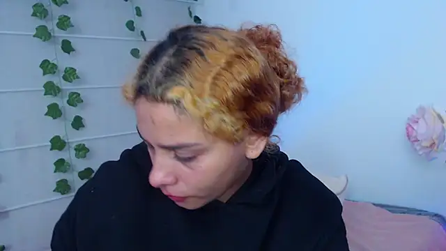 Sarabubbie webcam