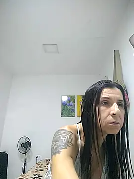 Cameron_puppy webcam