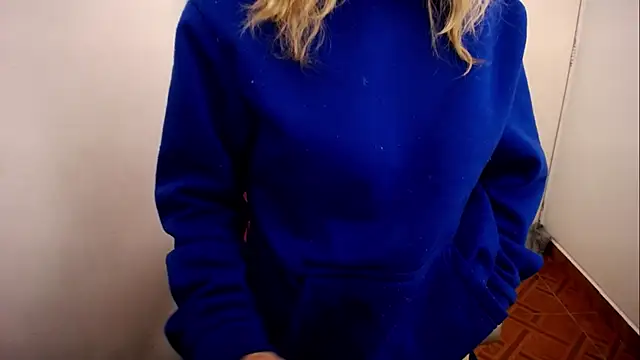 zoe_jones13 webcam