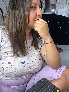 Larissa_Antonella webcam