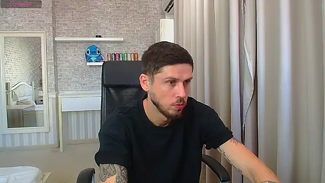 JonahShaw webcam