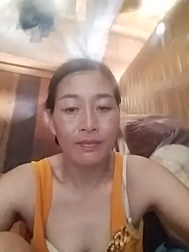 lris-Beauty77 webcam