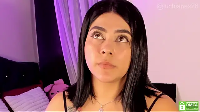 lucy2606 webcam