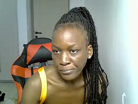 spot_curvy webcam