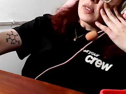 Owly_bloom webcam