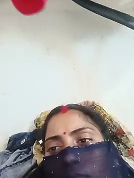 Poojaxx56 webcam