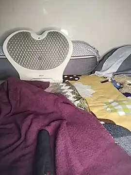 Zu_naa webcam