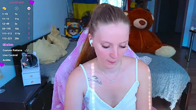 Mary_Blu webcam