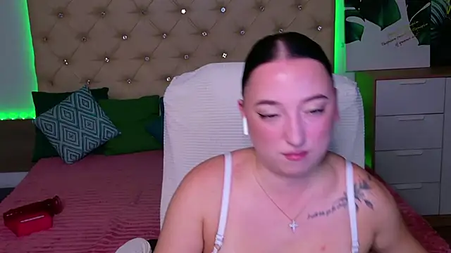 AVA_MAXIMUS webcam
