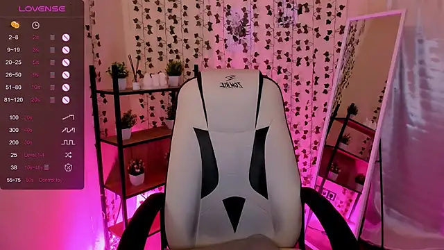 Aliceweidel_ webcam